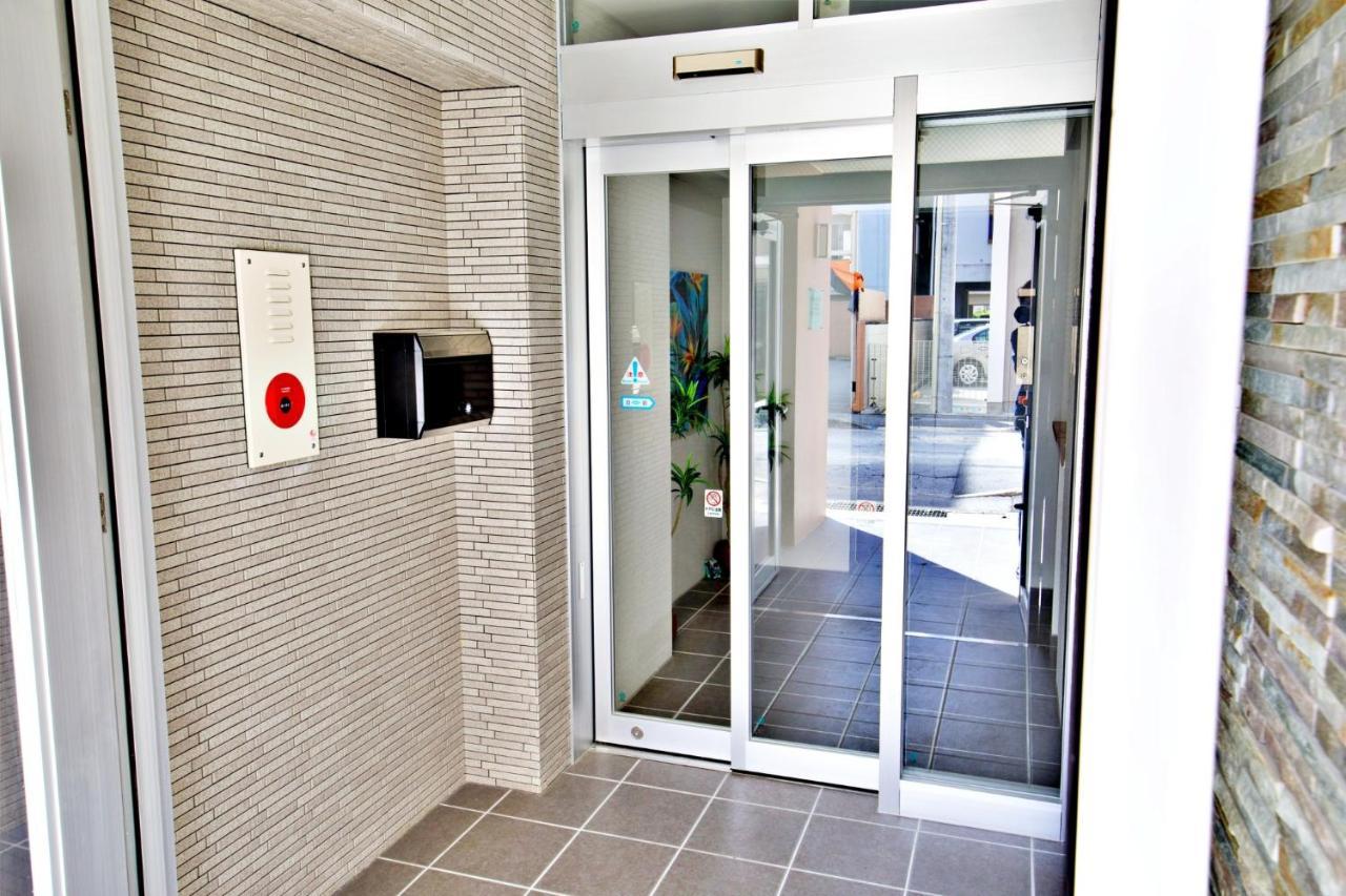 Tommy Condominium Wakasa 502 Наха Екстер'єр фото